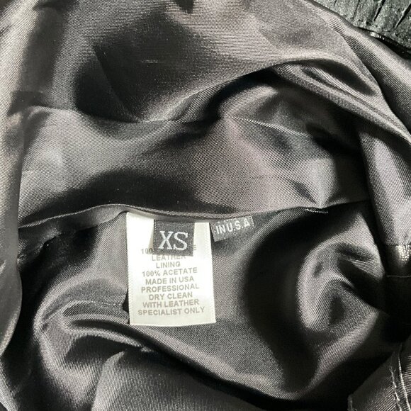 The Perfext Leather Mimi Skirt Black Fringe Knee Length Back Zip Size XS - Picture 7 of 9